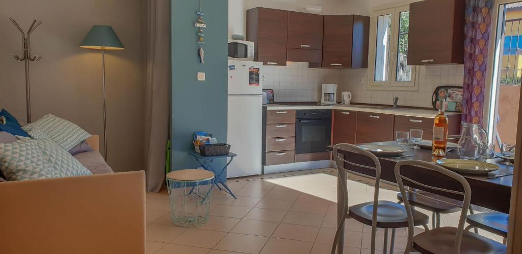 Joli Appartement En Corse Avec Piscine Belgodere  Luaran gambar